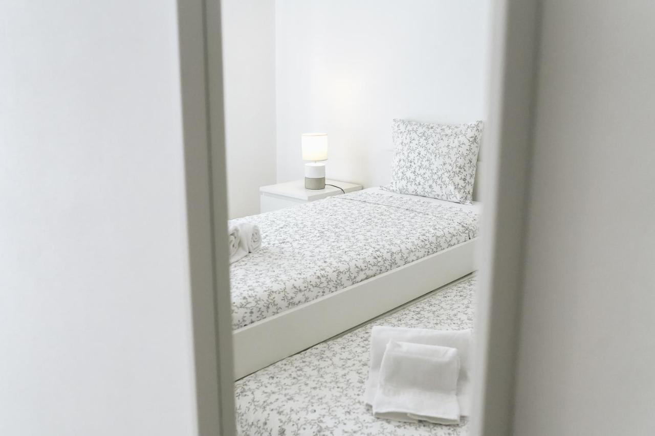 Host Wise - Sweet & Sunny Flat - Ace Location Apartamento Quarteira Exterior foto